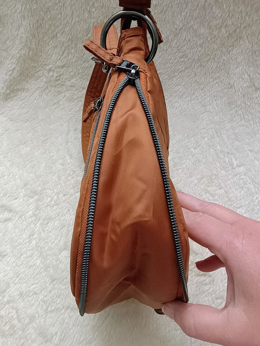 Lug Swivel Bag - Copper/Brown Quilted - Picture 8 of 13